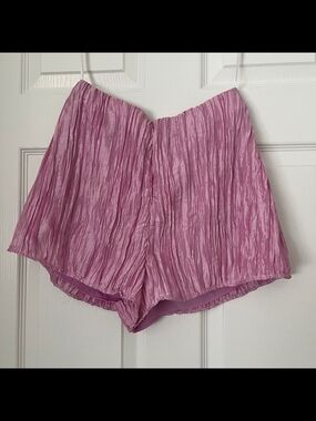 Lovers + Friends Pink Crinkled Alden Shorts